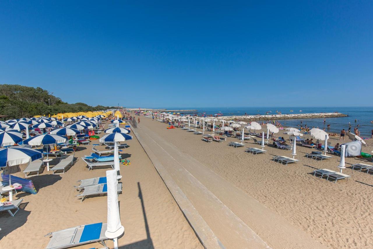 Ferienwohnung Pioppi Lido Altanea Caorle Exterior foto